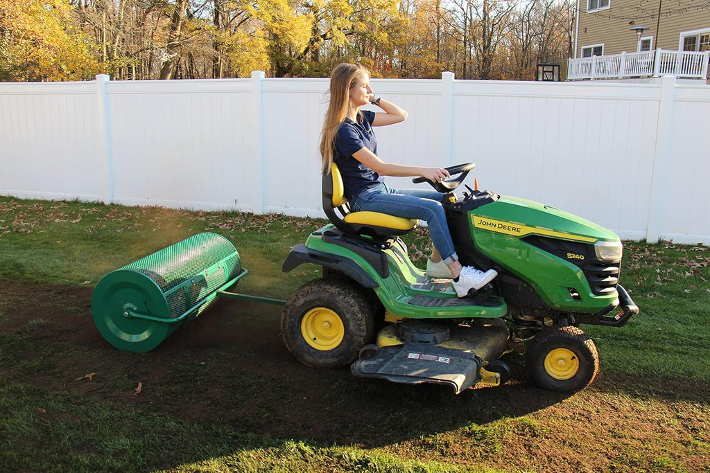 44 Inch Heavy Duty Metal Mesh Push Spreader F101460