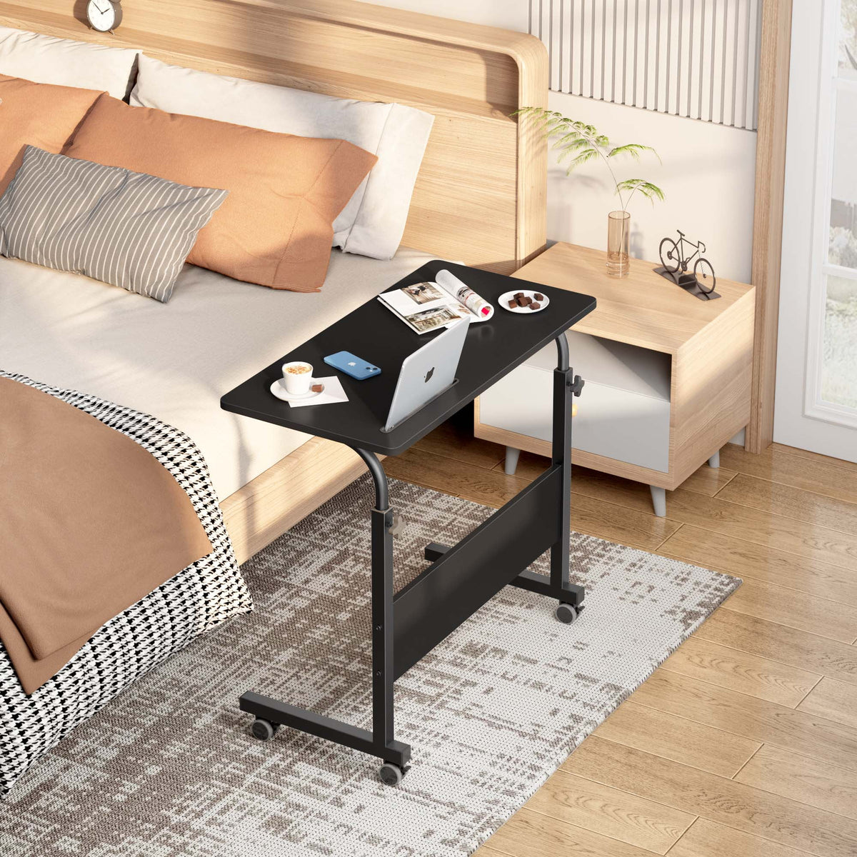 31.5" Mobile Side Table M806395