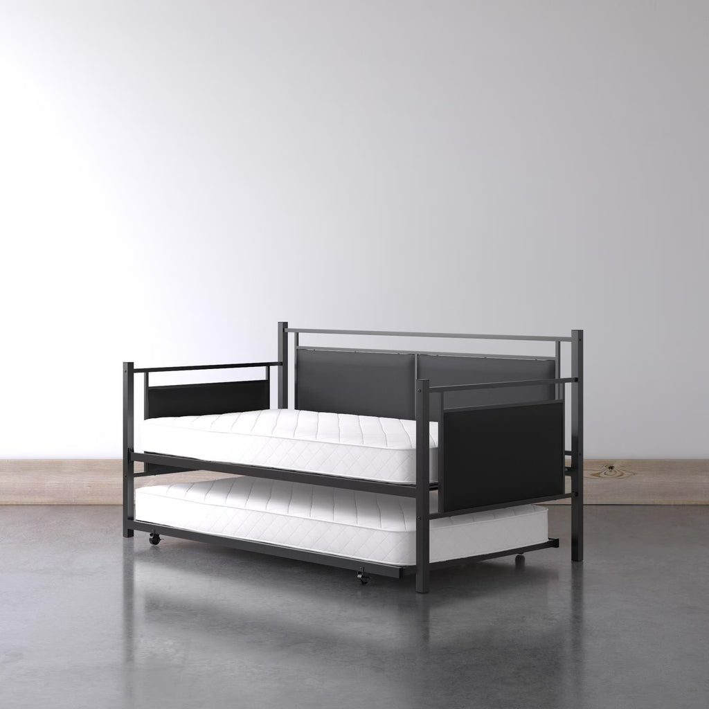 Twin Metal and Upholstered Daybed with Trundle P620