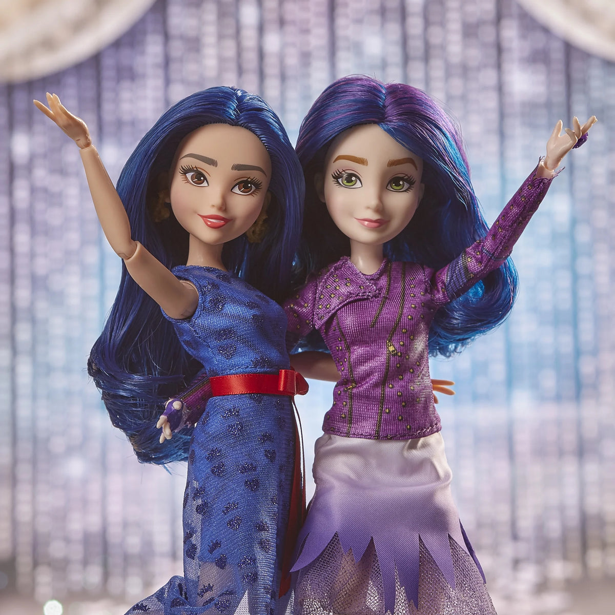 Evie Fashion Doll with Accessories Q936