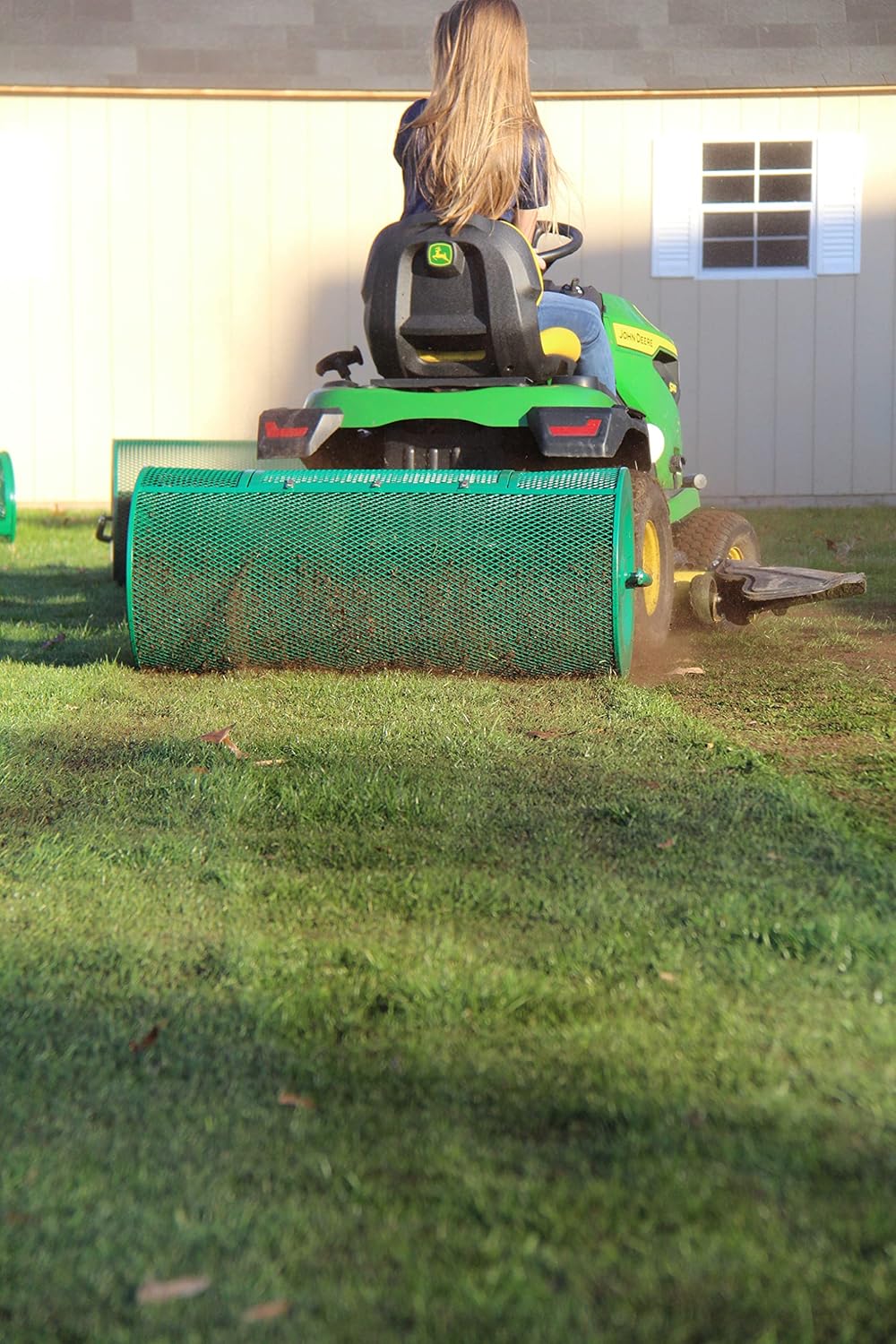 44 Inch Heavy Duty Metal Mesh Push Spreader F101460