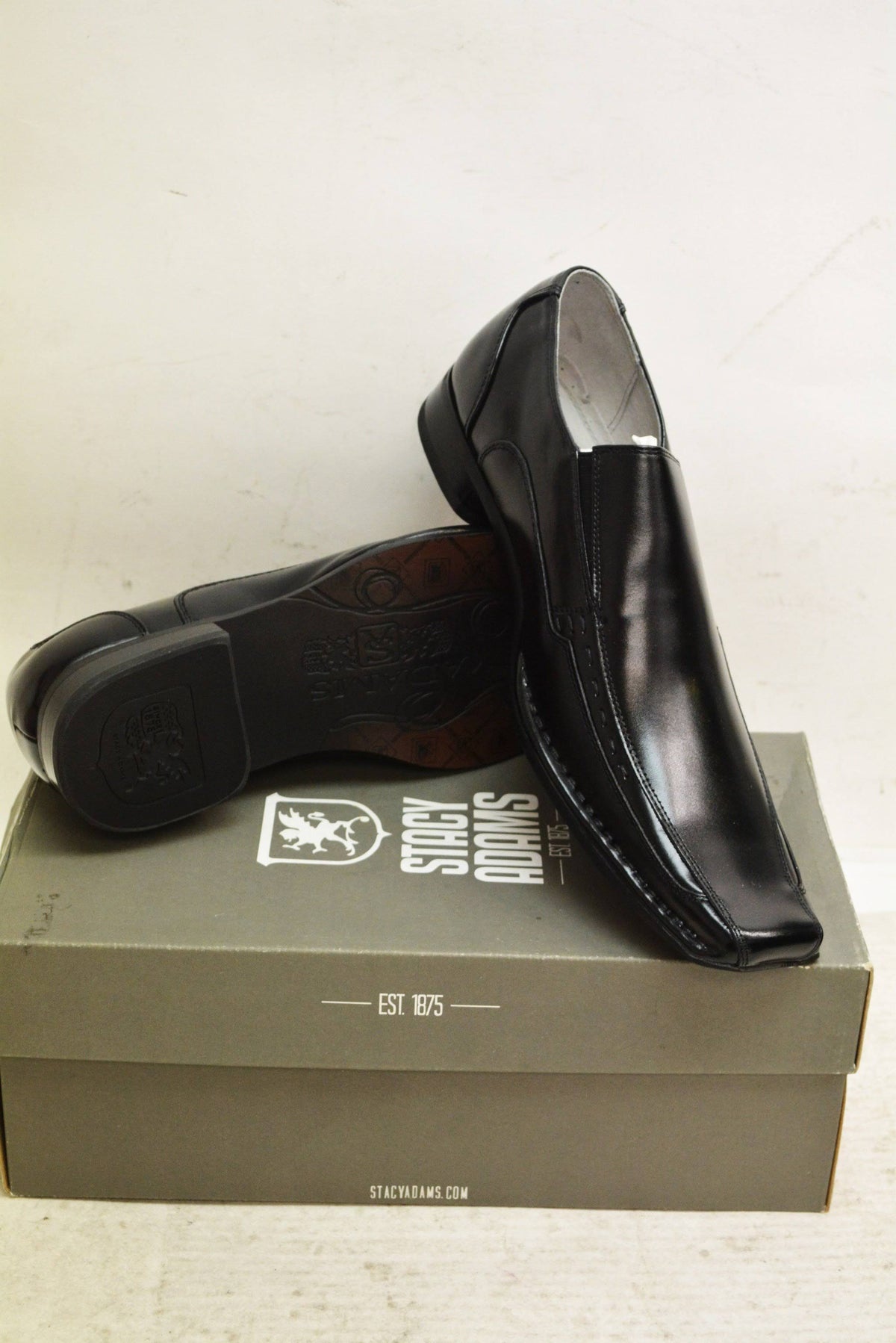 Black Templin Shoes R395329