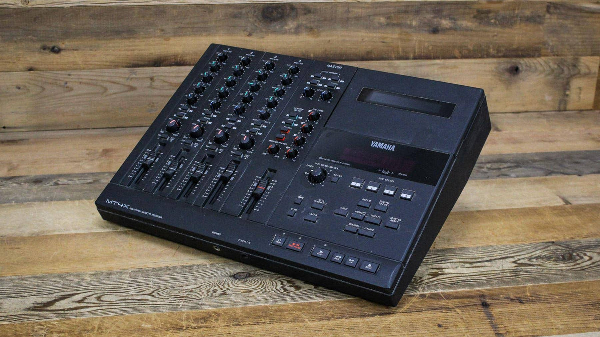 4-Track Cassette Tape Recorder E1517