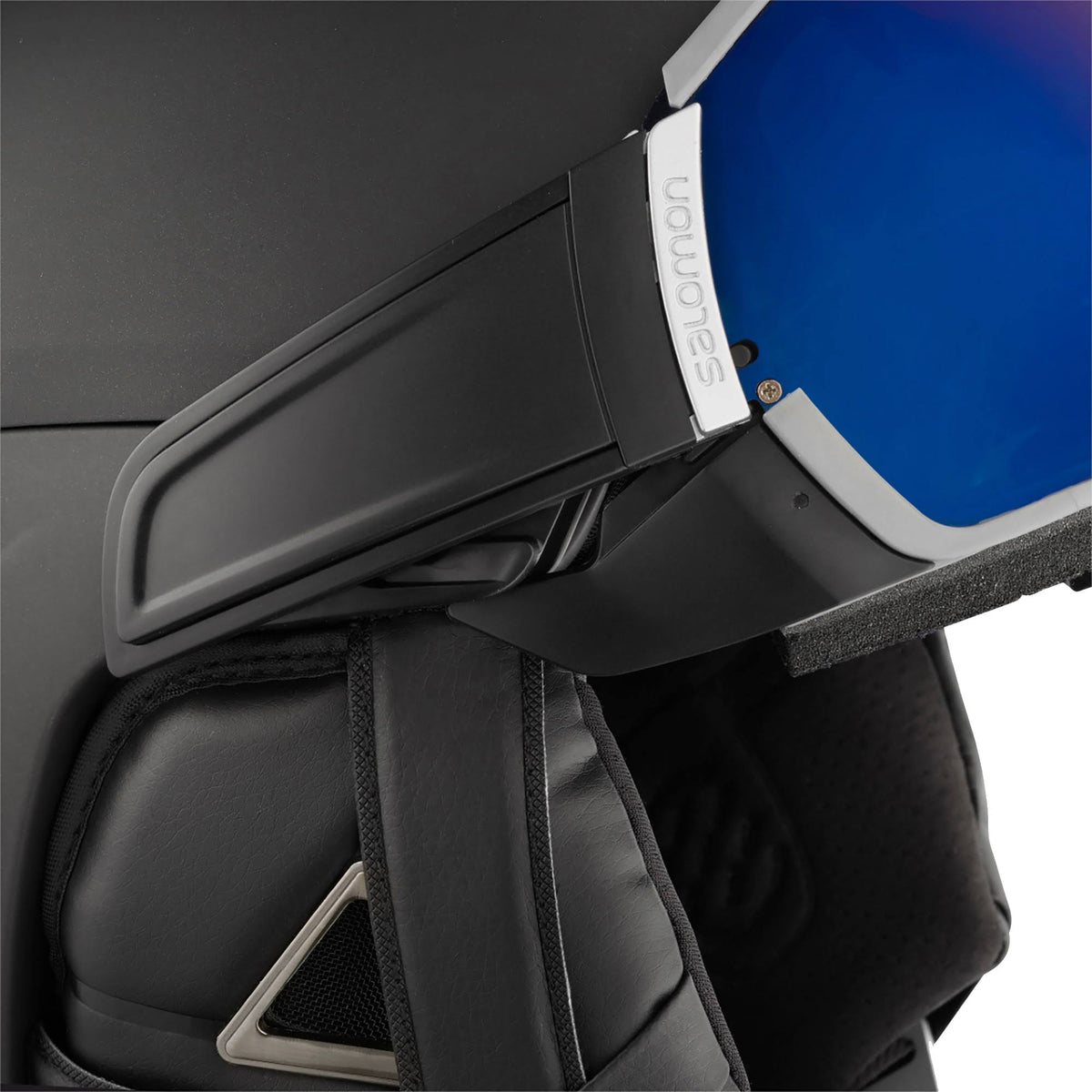 Black/Silver Helmet U720