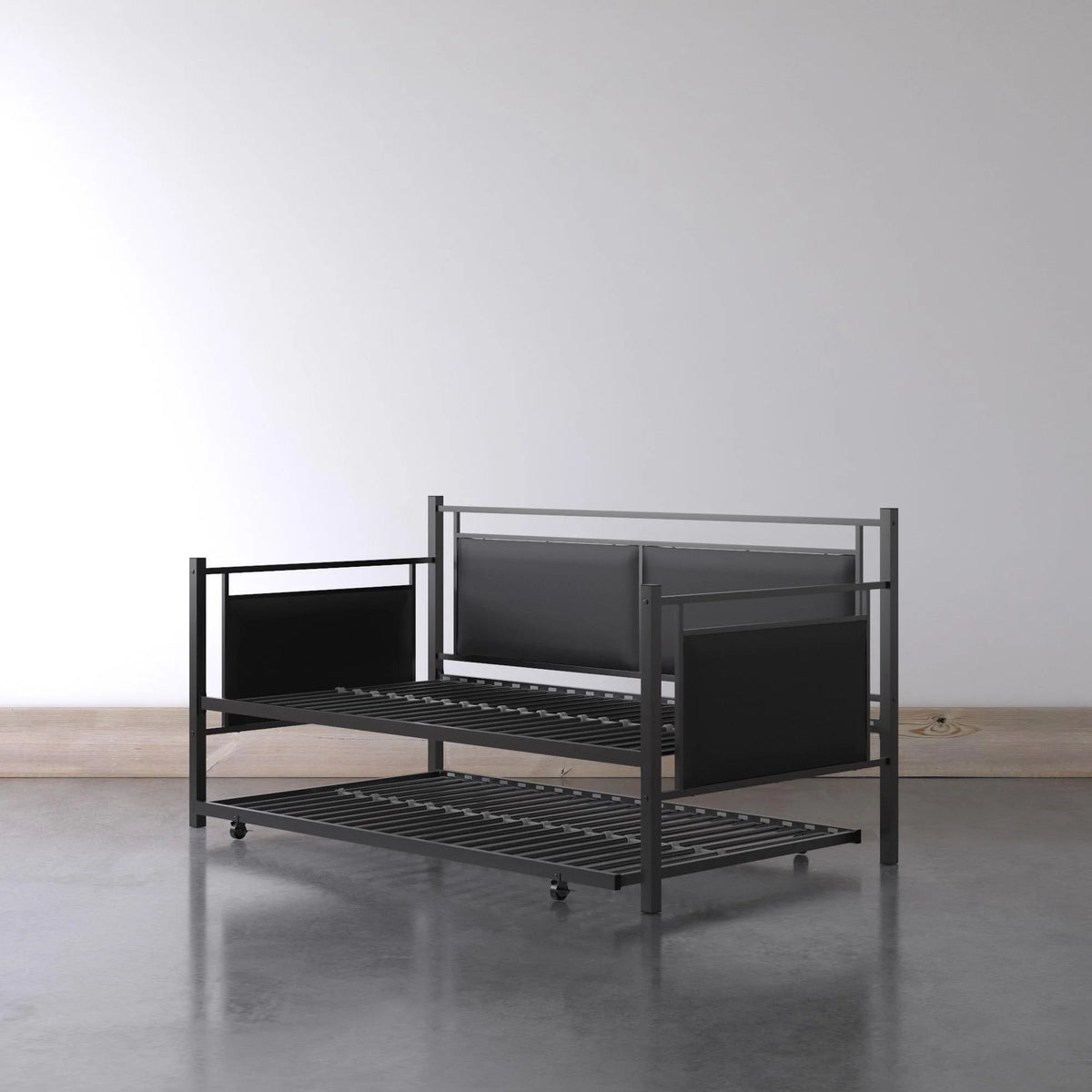 Twin Metal and Upholstered Daybed with Trundle P620