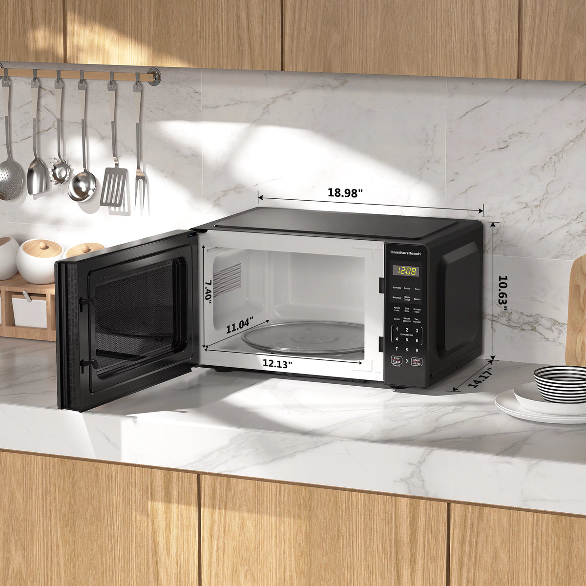 0.9 Cu ft 900 Watts Black Stainless Steel Microwave Oven S855810
