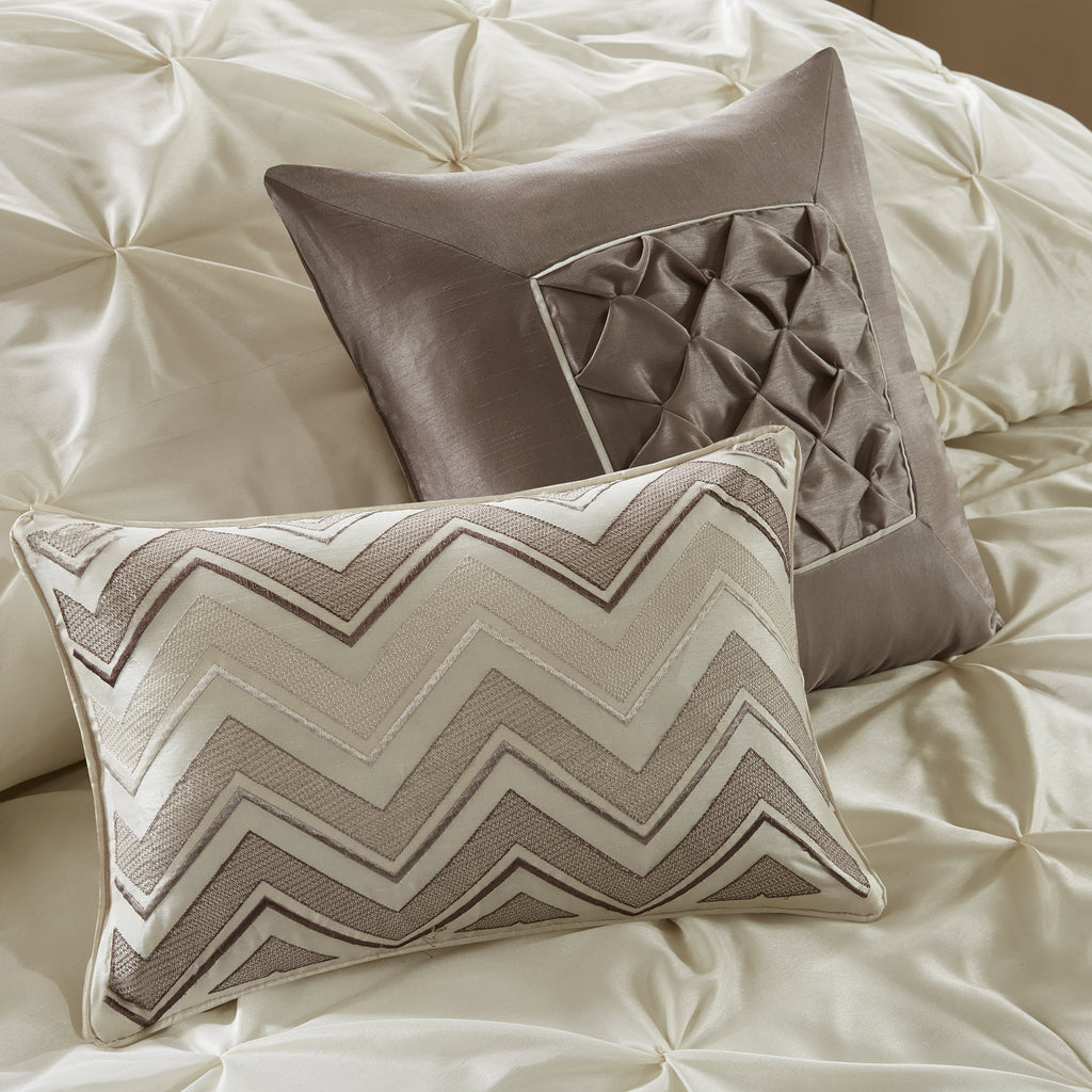 24 Piece King Ivory Comforter Set with Sheets K472772
