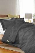 Black Reversible Down Alternative Full/Queen Comforter Set O7078