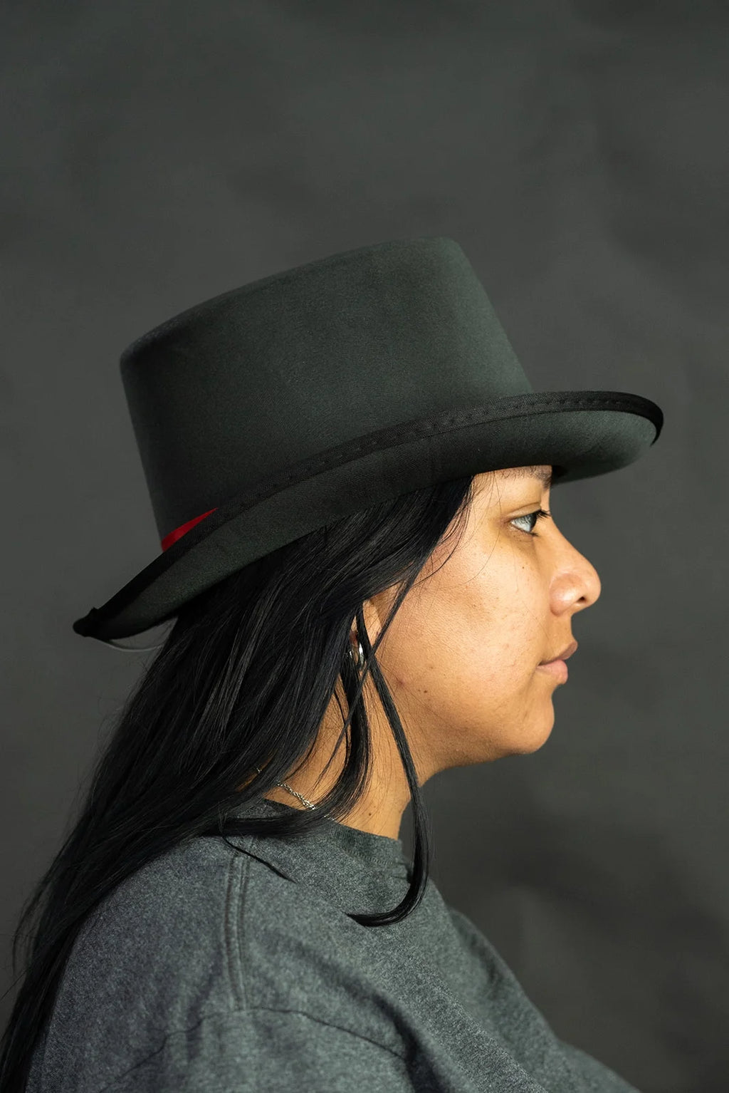 Black Top Hat with Red Band Costume D373442