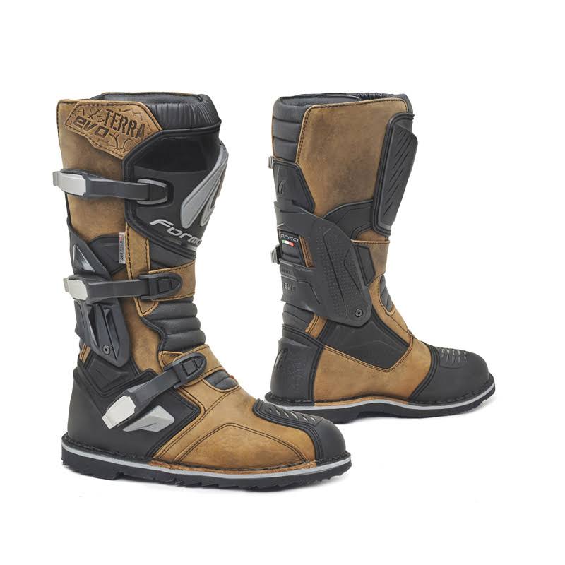 Brown Terra Evo Boots E477847