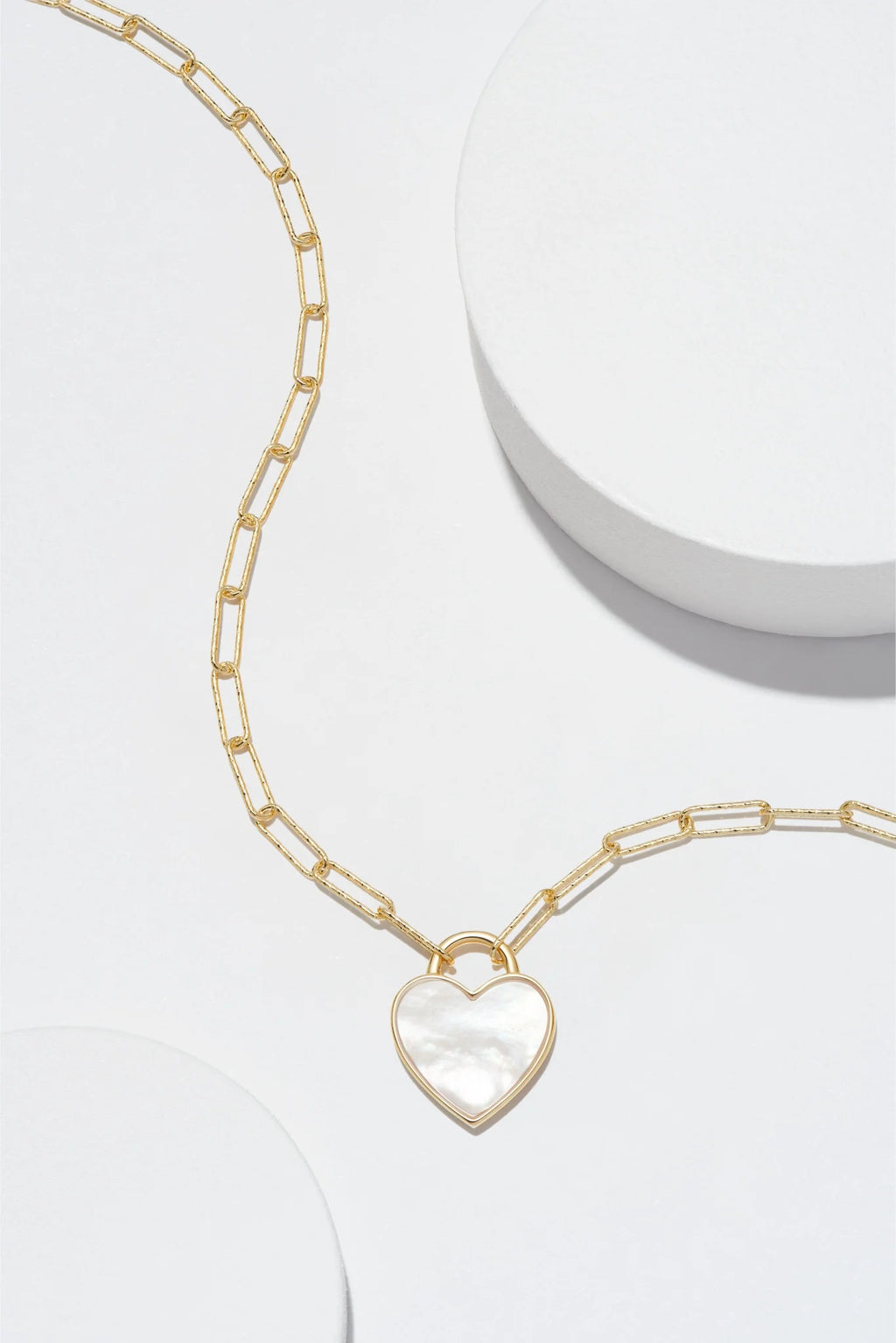 18” Mother of Pearl Necklace in Sterling Silver D464479